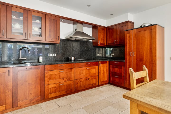 Photo 15 of Veenhof 2237