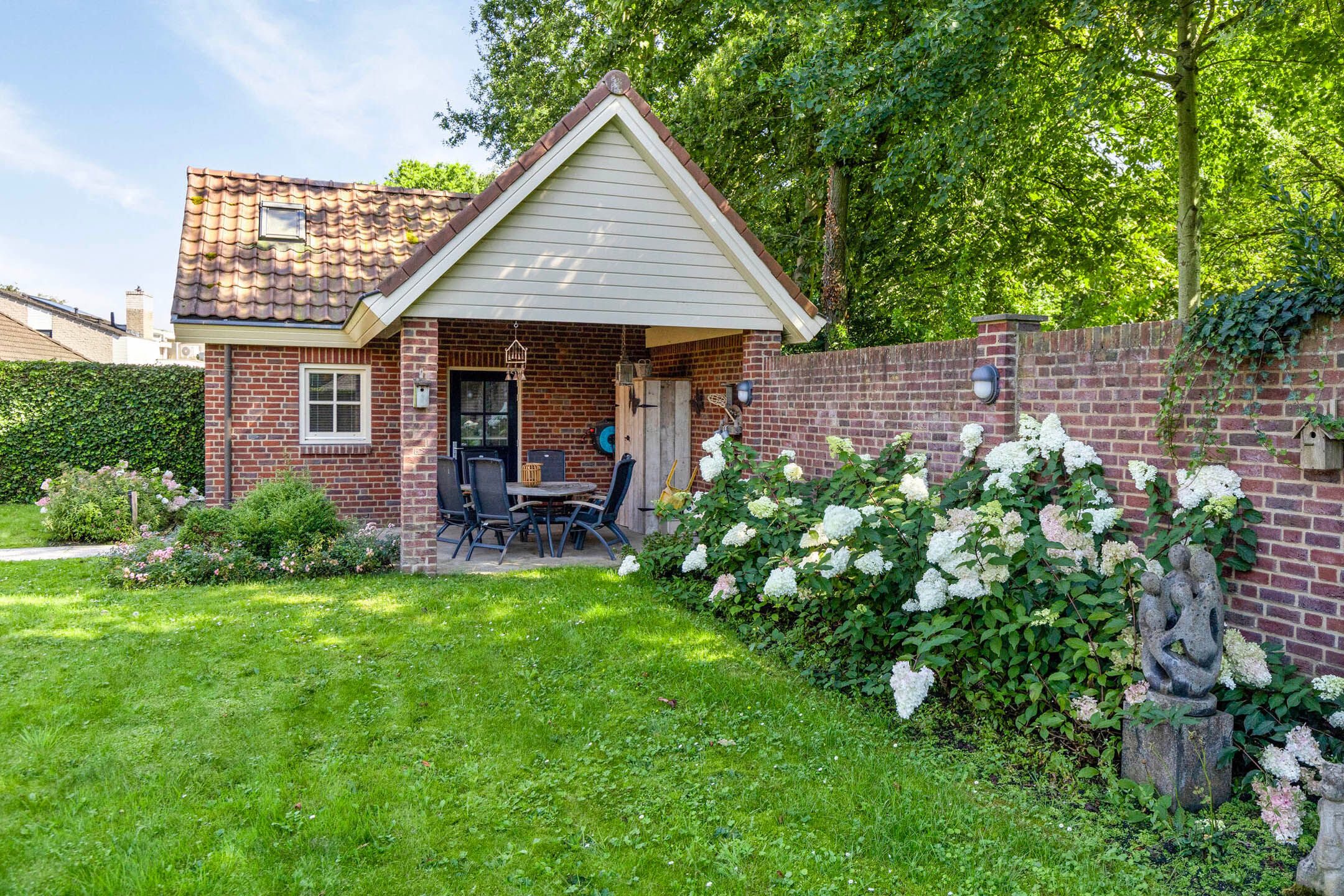 Foto 42 van Veenhof 2237