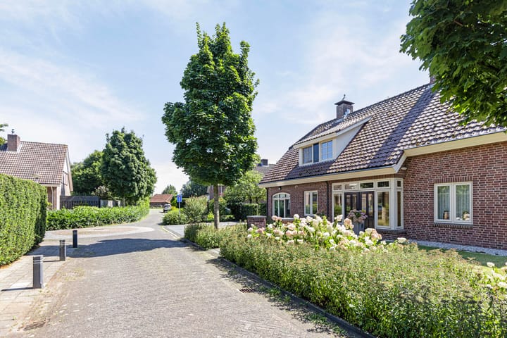 Photo 45 of Veenhof 2237