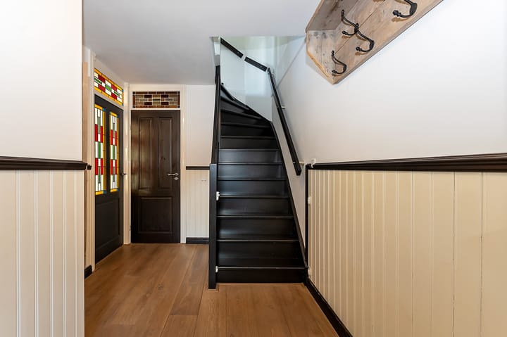 Foto 8 van Den Akker 24