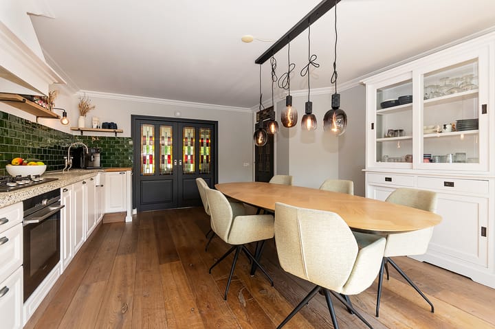 Foto 12 van Den Akker 24