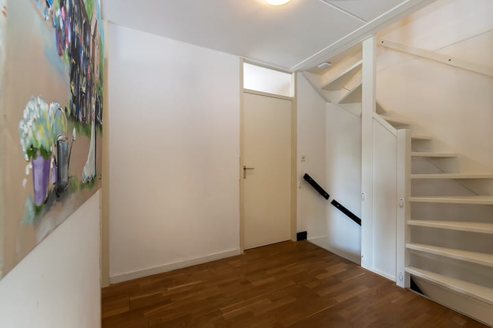 Foto 18 van Den Akker 24