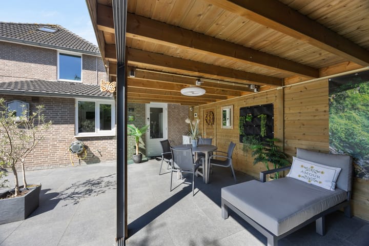 Foto 38 van Karrestraat 6