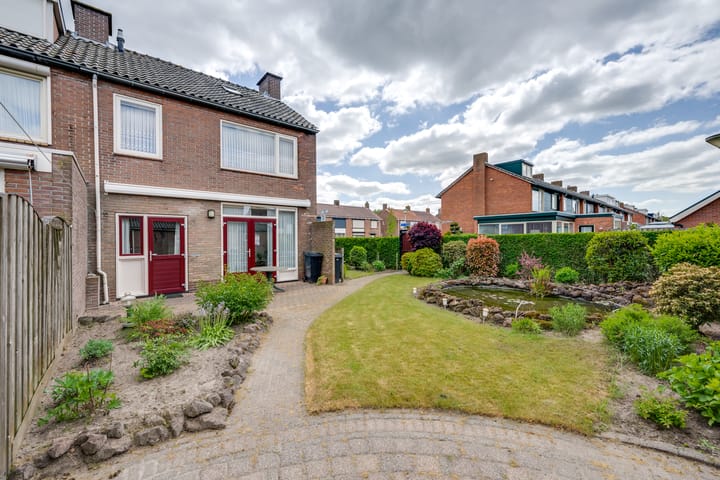 Foto 1 van Rodenbachstraat 37