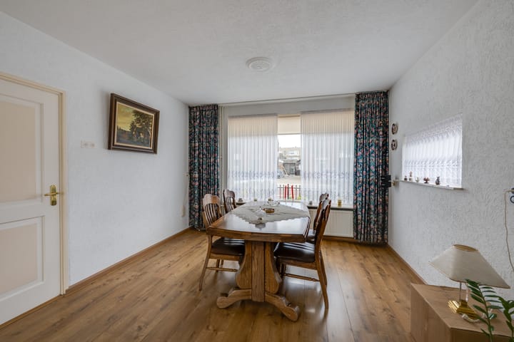 Foto 11 van Rodenbachstraat 37