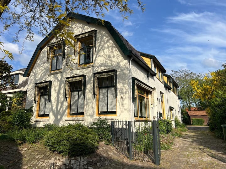 Foto 1 van Oude Veenendaalseweg 4