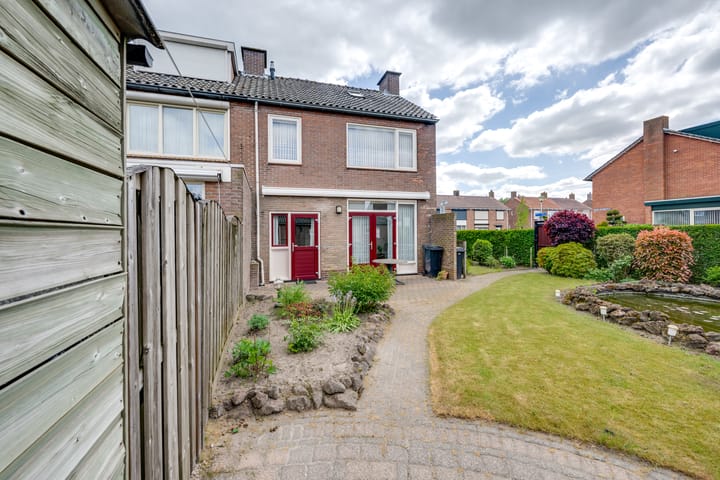 Foto 29 van Rodenbachstraat 37