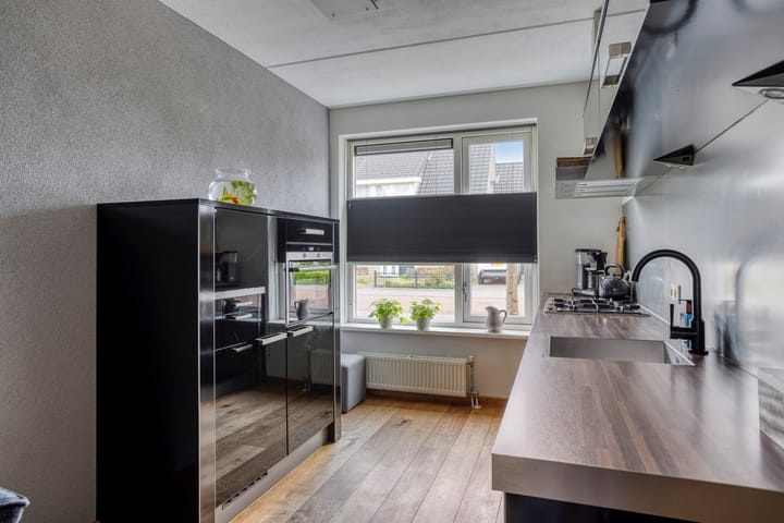 Foto 10 van Haarspit 23