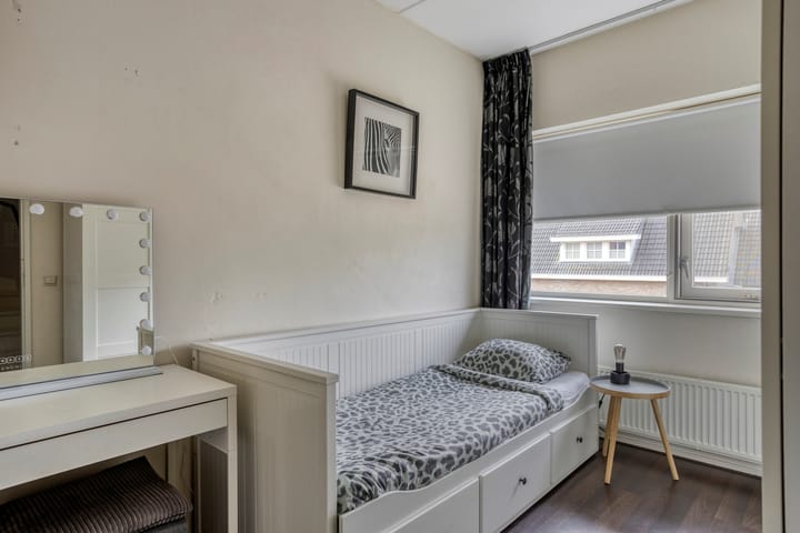 Foto 20 van Haarspit 23