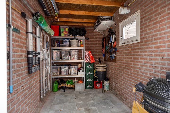 Foto 27 van Haarspit 23