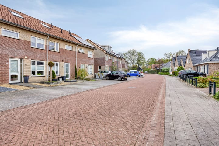 Foto 28 van Haarspit 23