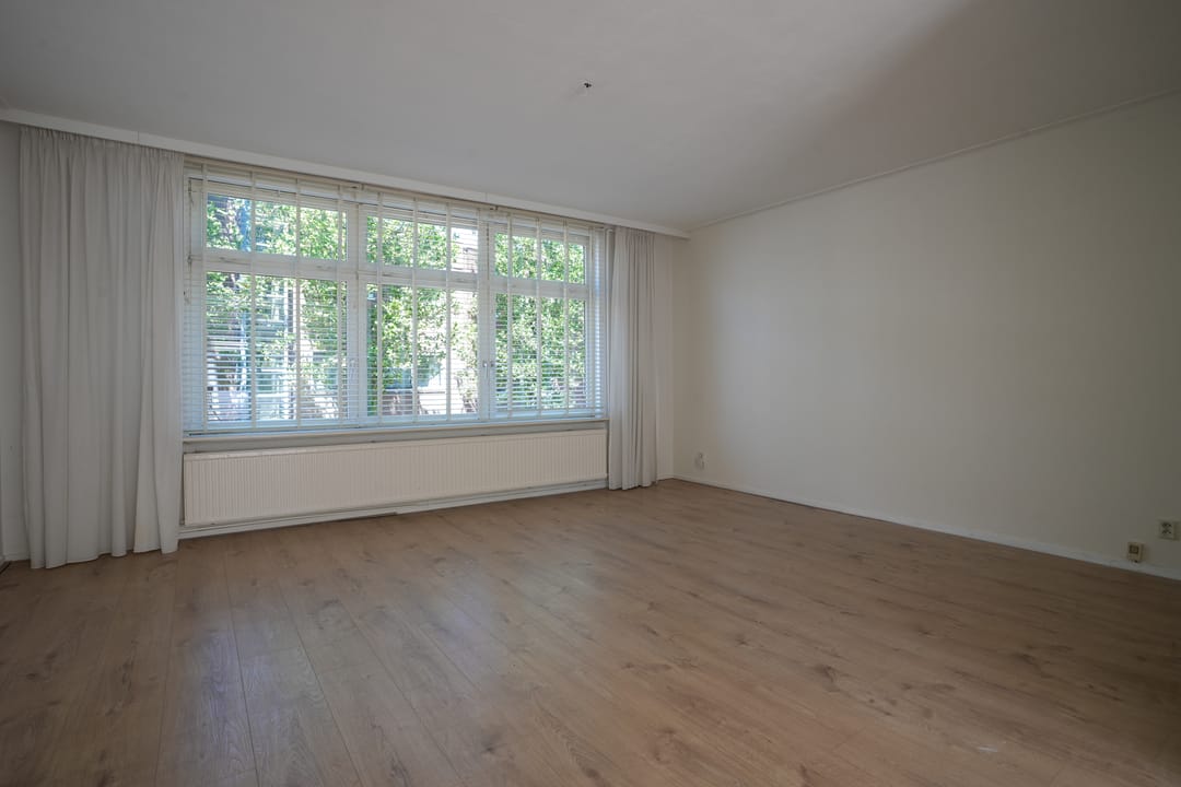 Photo 8 of Rosmolenstraat 12-A