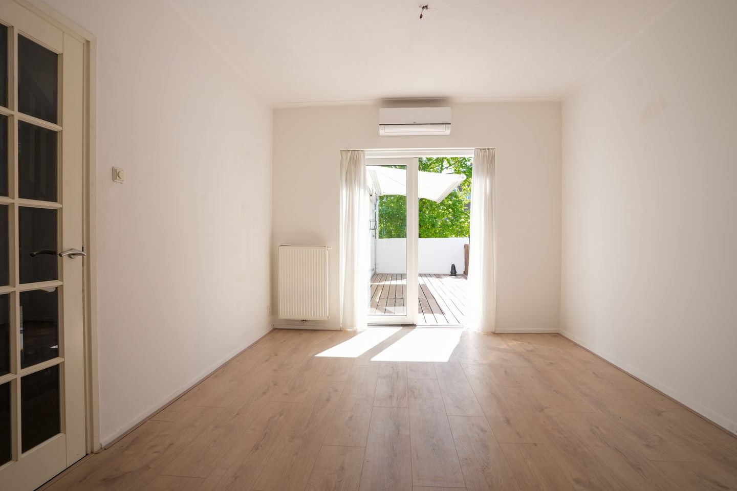 Photo 10 of Rosmolenstraat 12-A