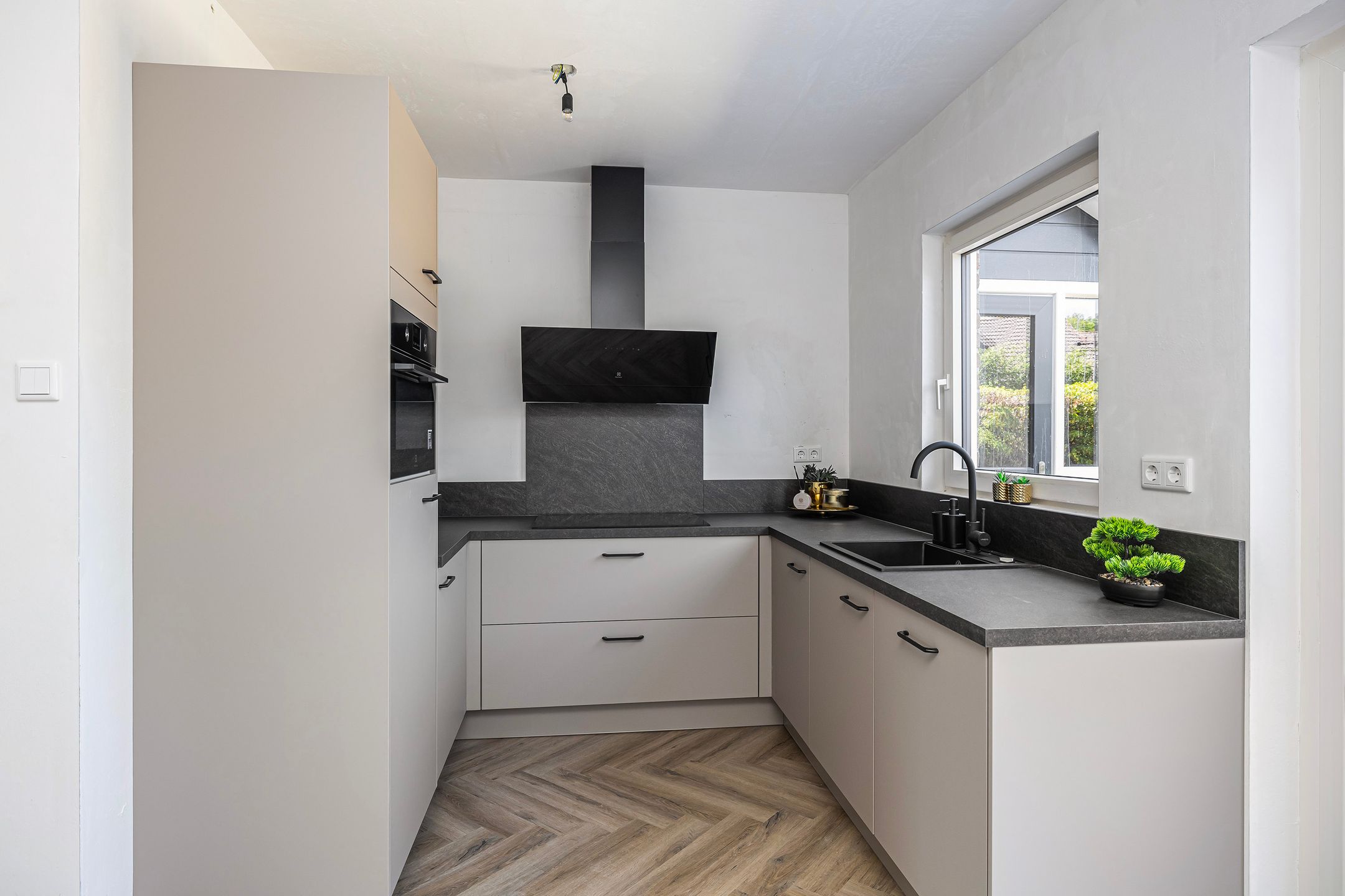 Photo 21 of De Beeklanden 26