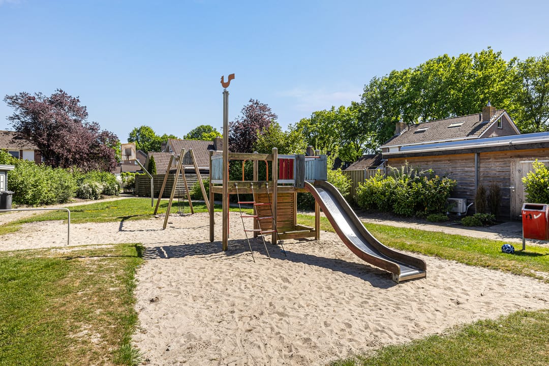 Photo 47 of De Beeklanden 26