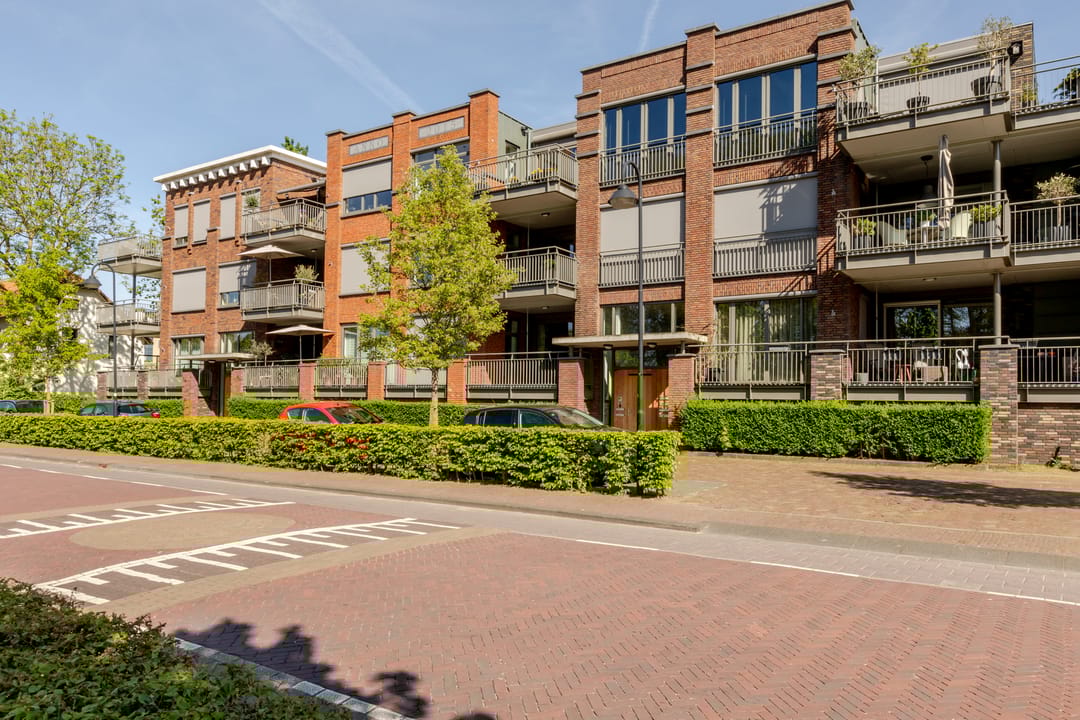 Photo 1 of Lopikersingel 11-F