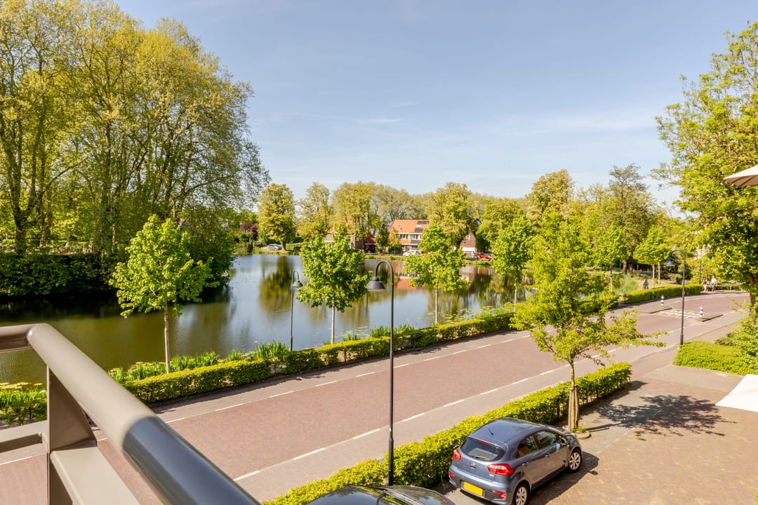 Photo 11 of Lopikersingel 11-F