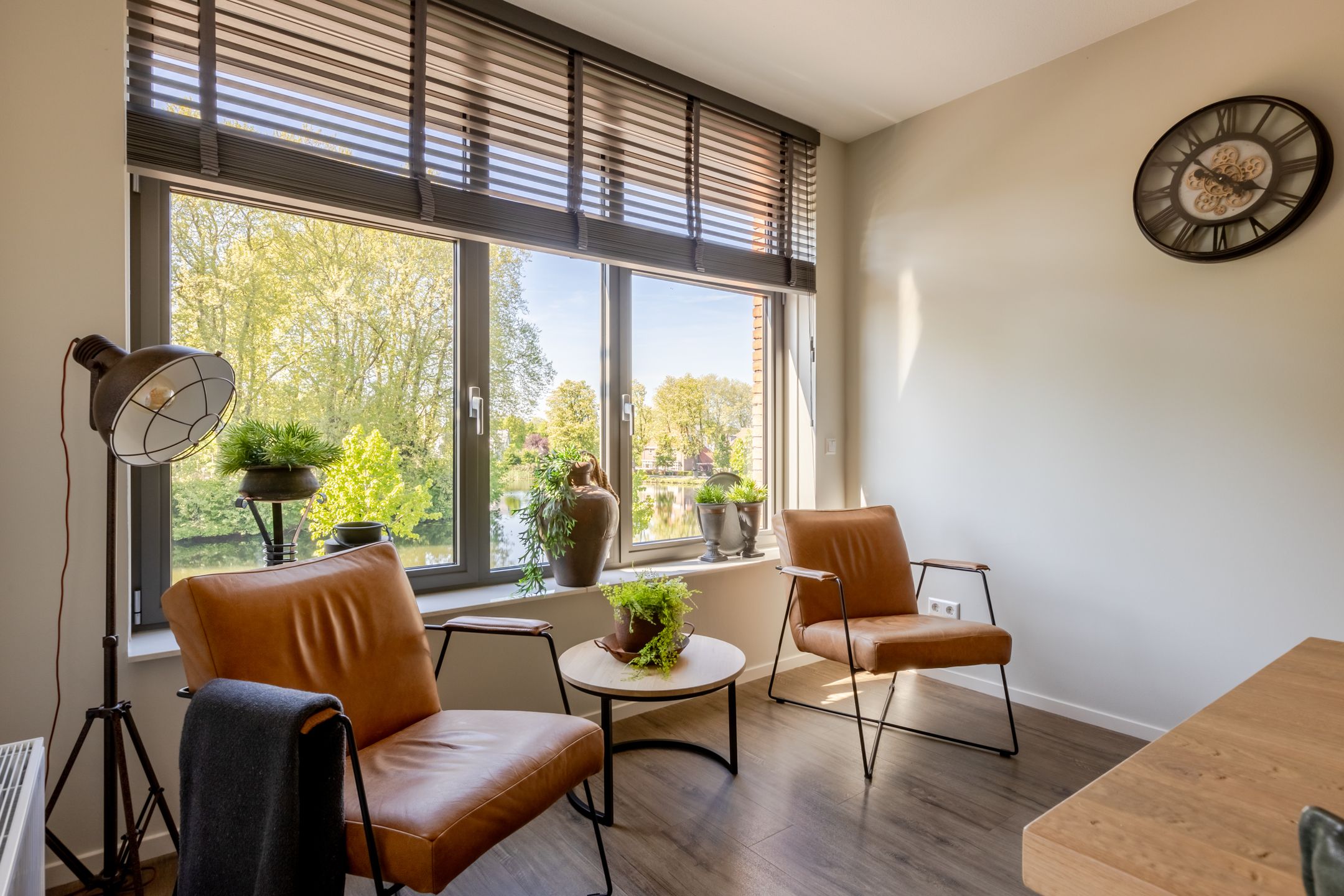 Photo 18 of Lopikersingel 11-F