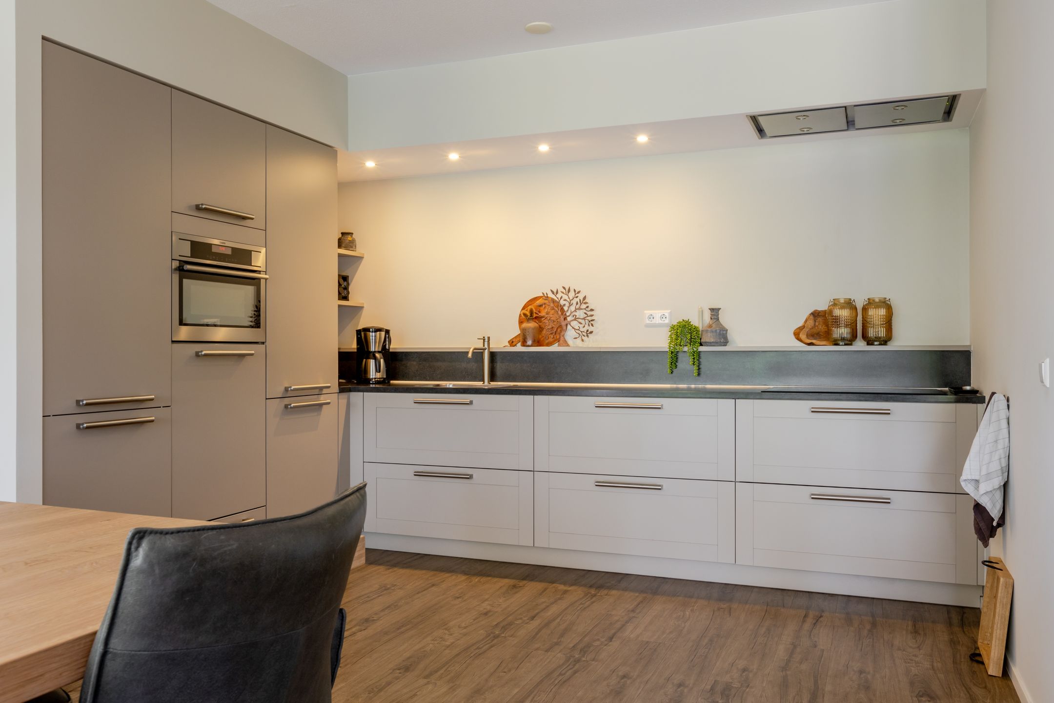 Photo 21 of Lopikersingel 11-F