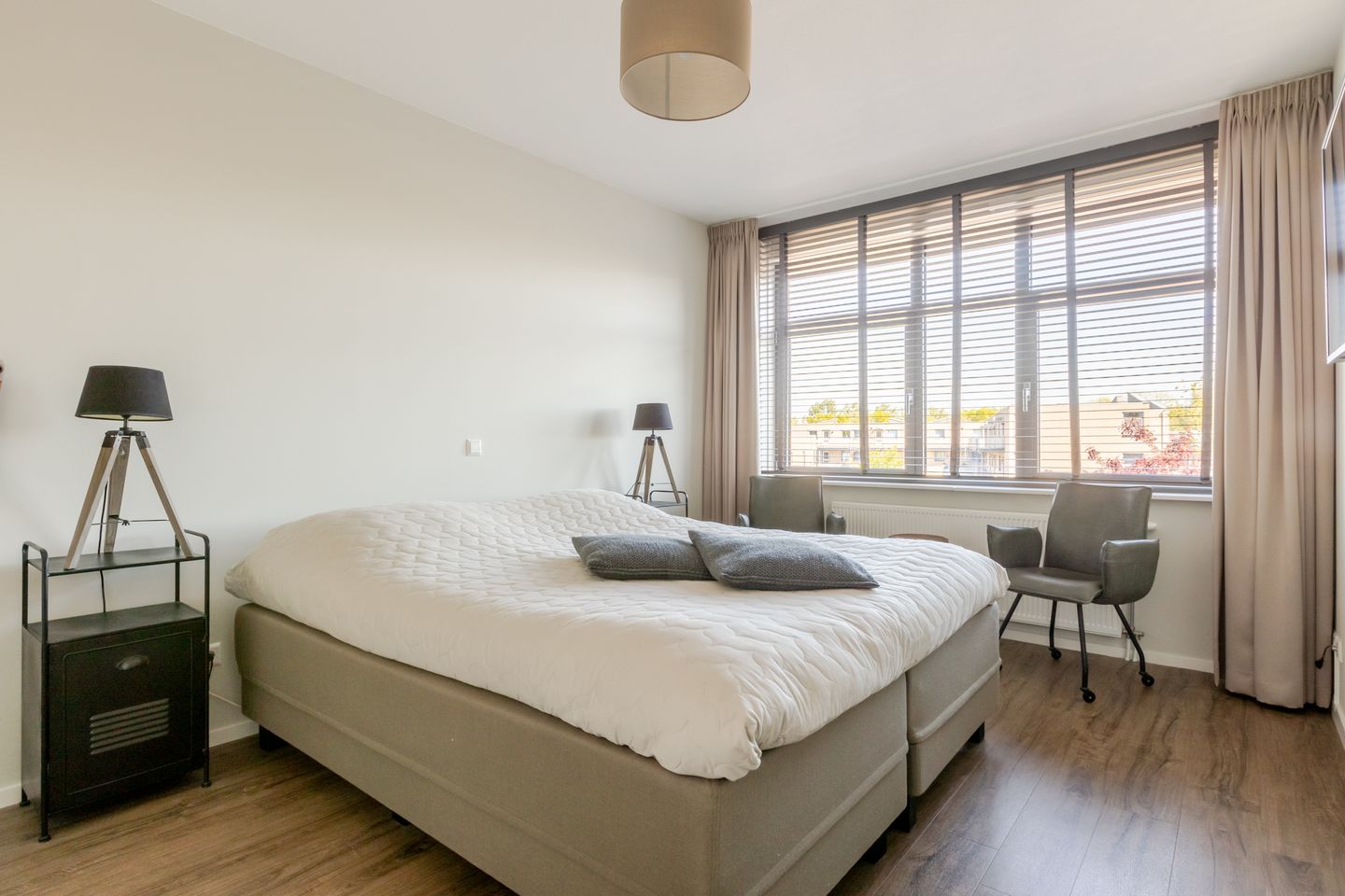 Photo 35 of Lopikersingel 11-F