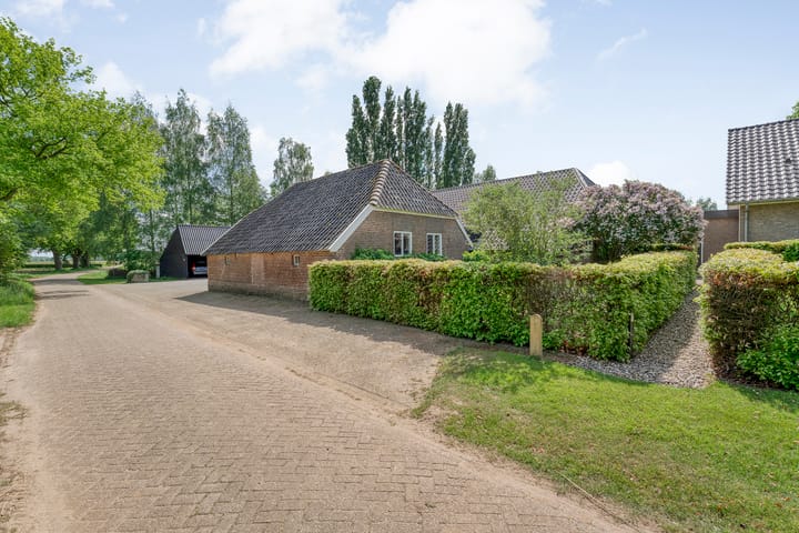 Foto 8 van Mataramweg 9