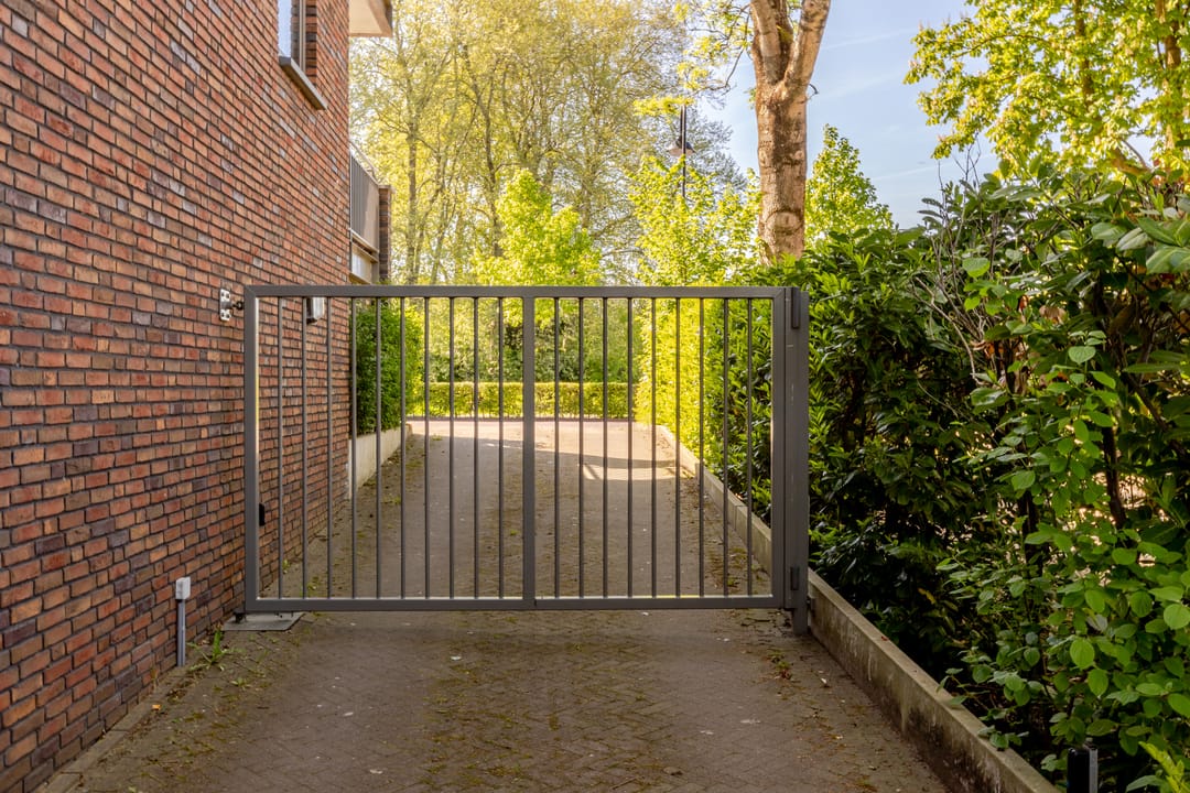 Photo 52 of Lopikersingel 11-F