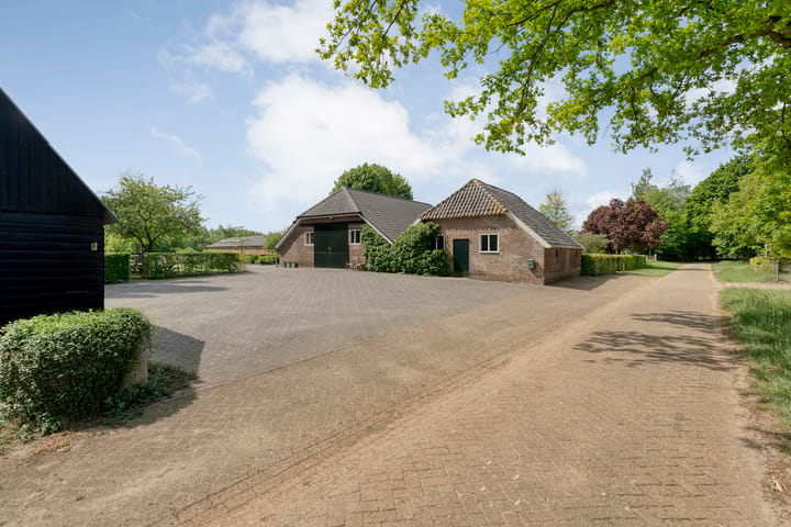 Foto 62 van Mataramweg 9