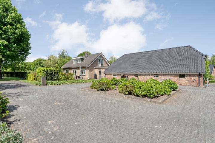 Foto 77 van Mataramweg 9