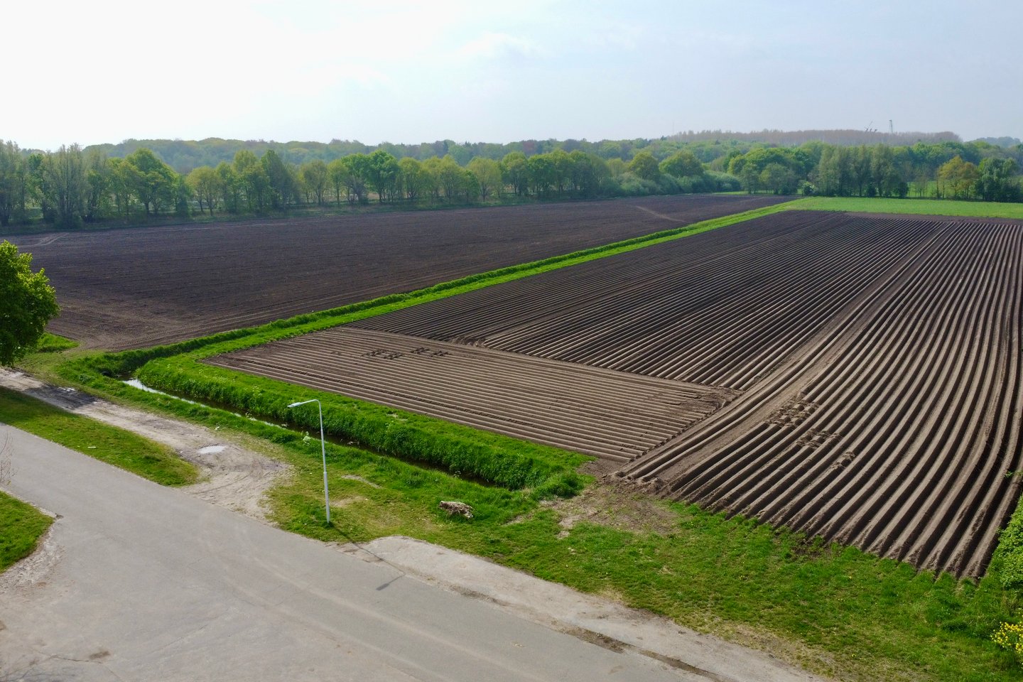 Bekijk foto 2 van 4 percelen omgeving Oosterhout