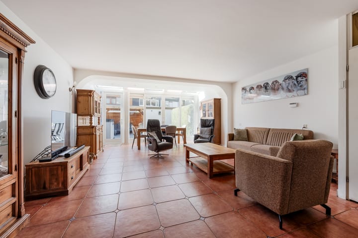 Photo 3 of Giliadal 12