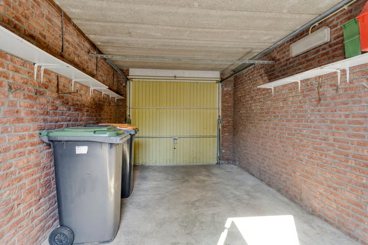 Foto 30 van Zevenblad 8