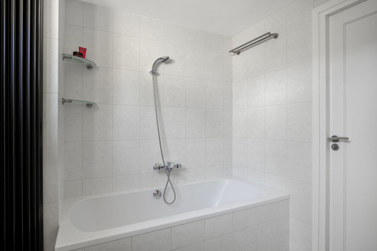 Photo 35 of Schoolstraat 9