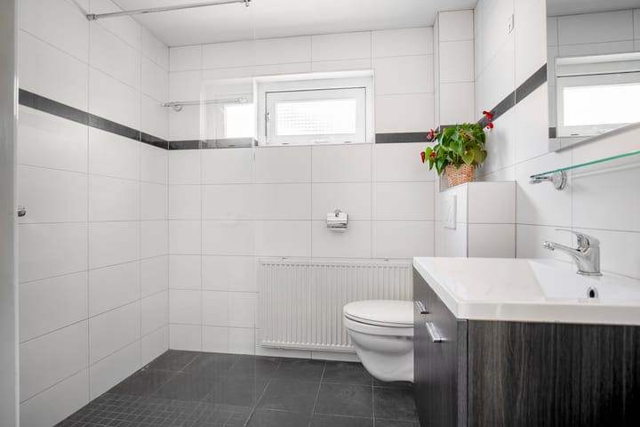 Foto 36 van Schoolstraat 9