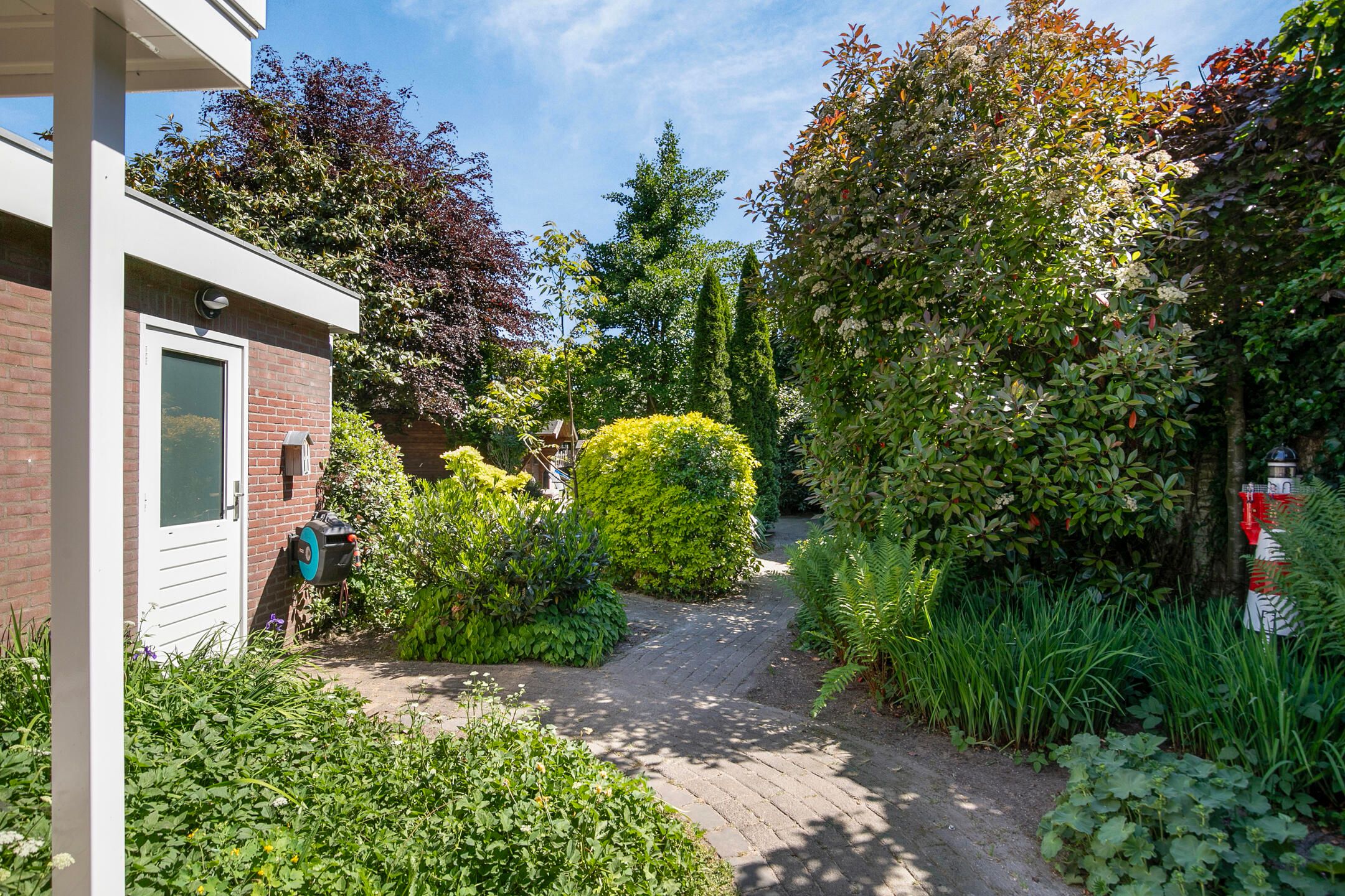 Photo 45 of Schoolstraat 9