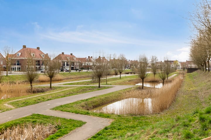 Foto 23 van Laan door de Veste 32