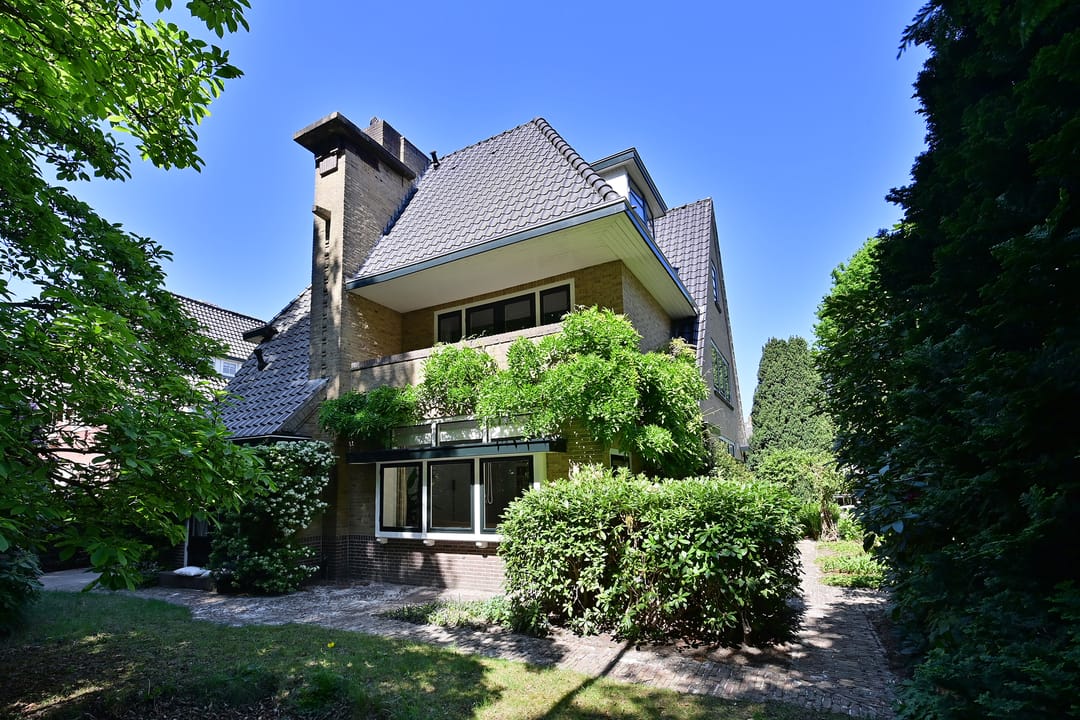 Foto 1 van Burgemeester s'Jacoblaan 47