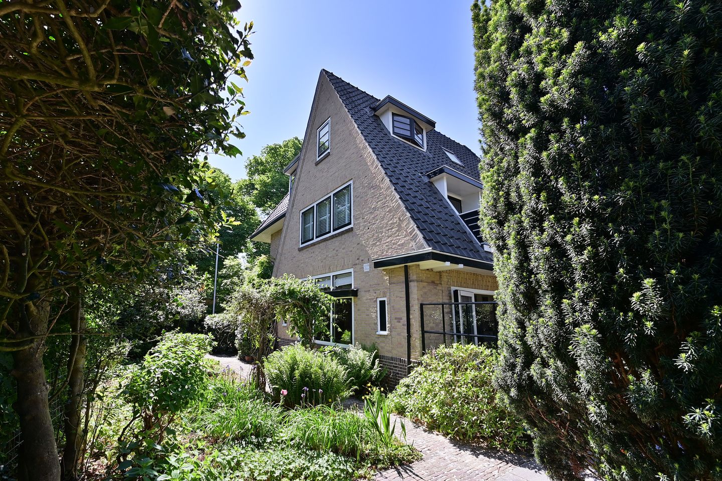 Foto 25 van Burgemeester s'Jacoblaan 47