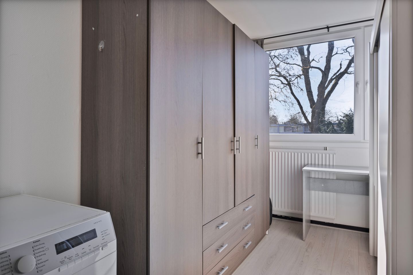 Photo 19 of Schrijnwerkershorst 321