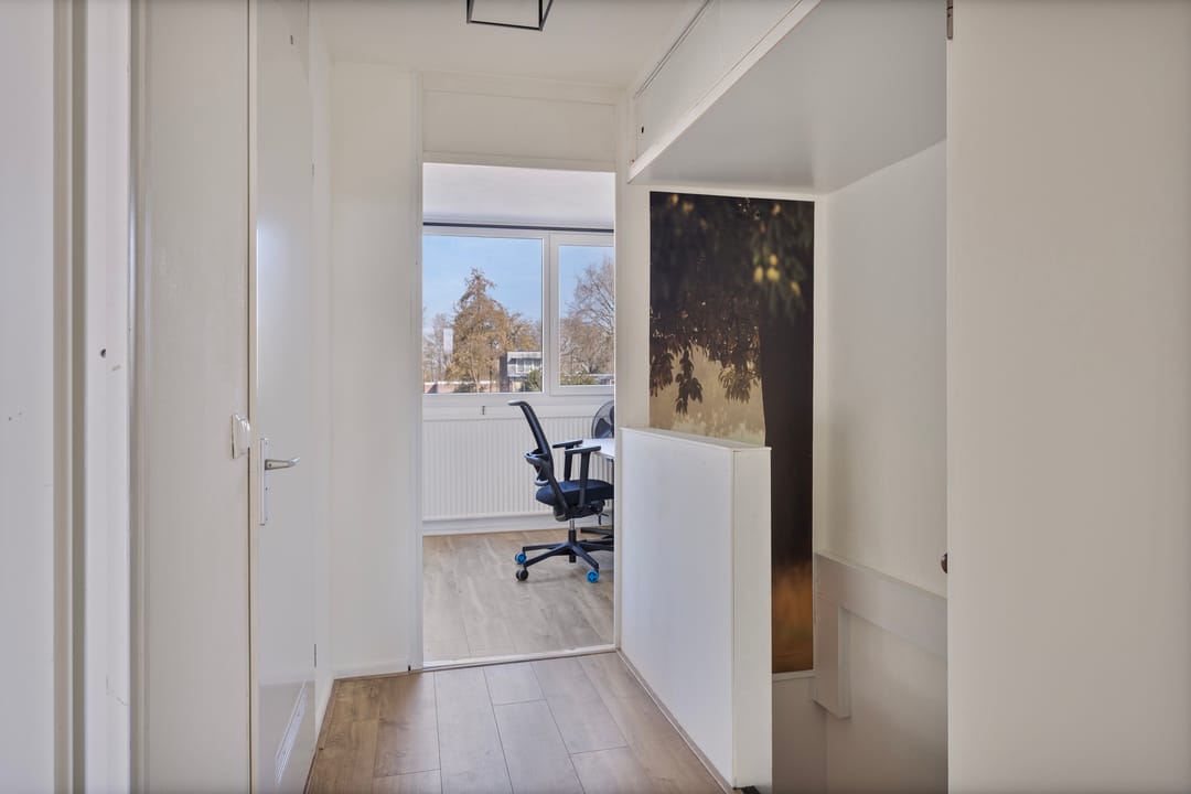 Photo 16 of Schrijnwerkershorst 321