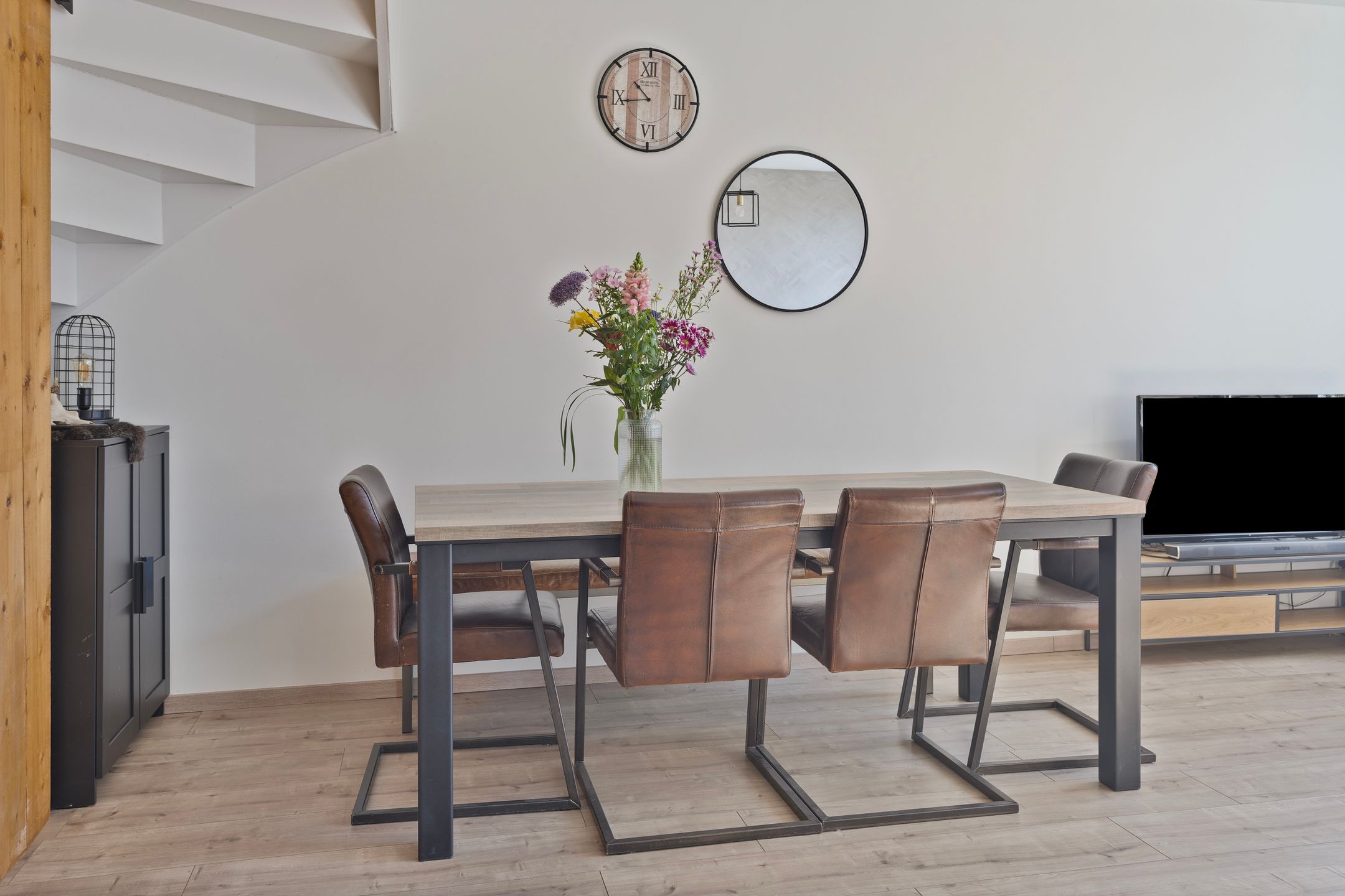 Photo 6 of Schrijnwerkershorst 321