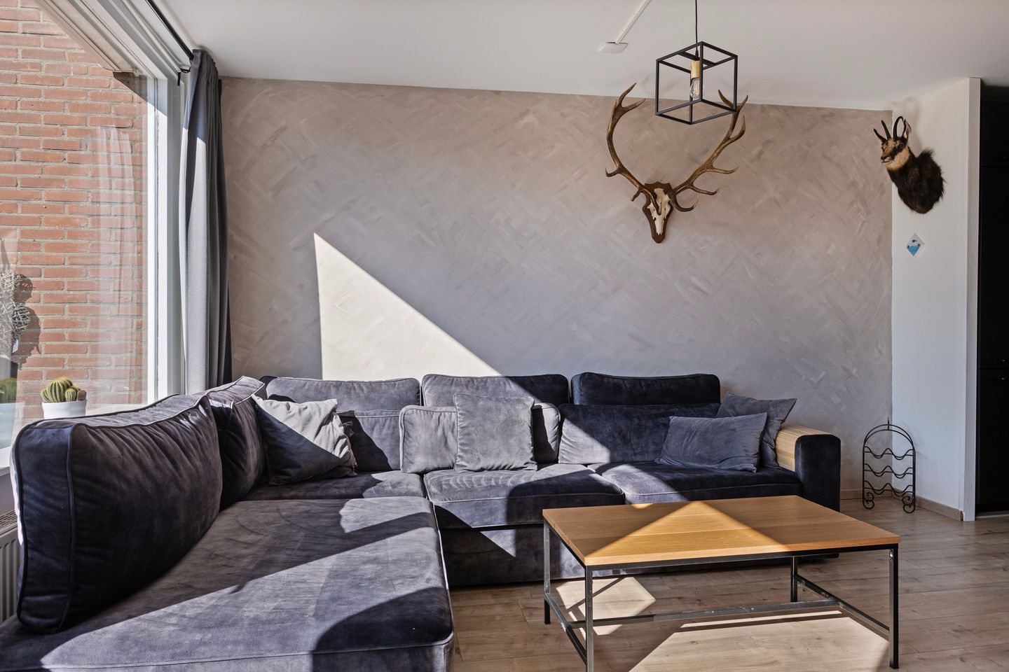 Photo 5 of Schrijnwerkershorst 321