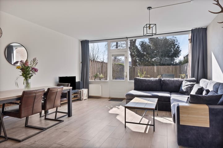 Foto 4 van Schrijnwerkershorst 321