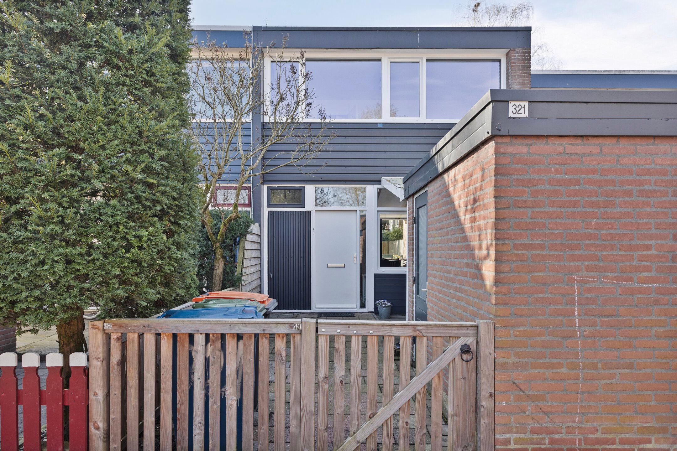 Photo 24 of Schrijnwerkershorst 321