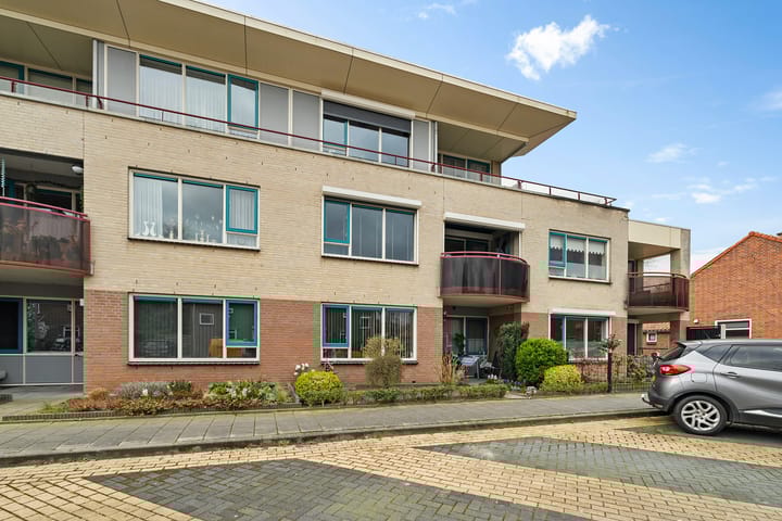 Foto 1 van Dr. H.J.A.M.Schaepmanplein 21