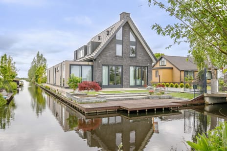 Achterbroek thumbnail