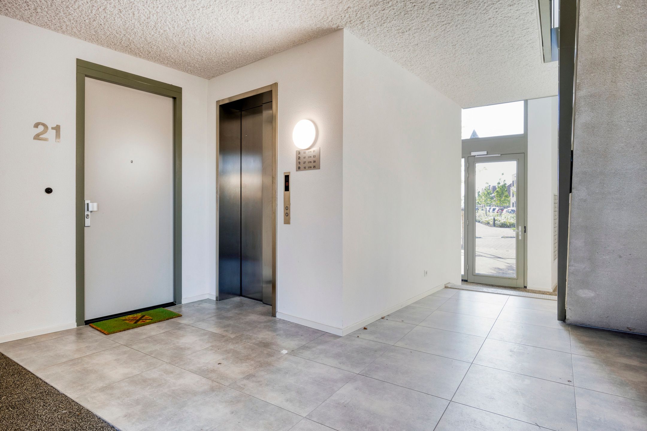 Foto 6 van Nederhemertstraat 15