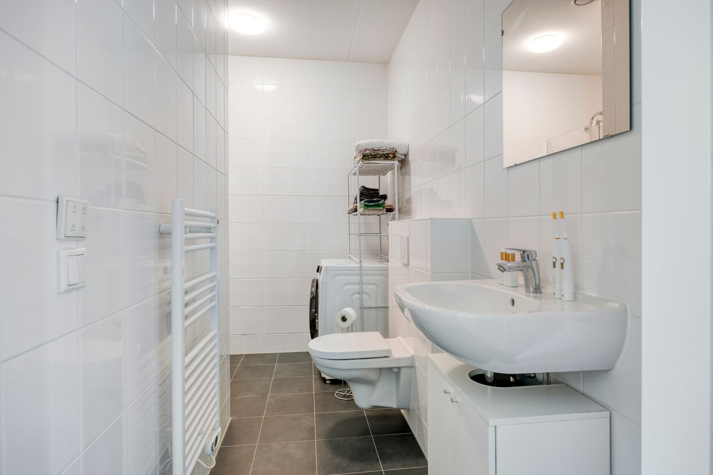 Foto 19 van Nederhemertstraat 15