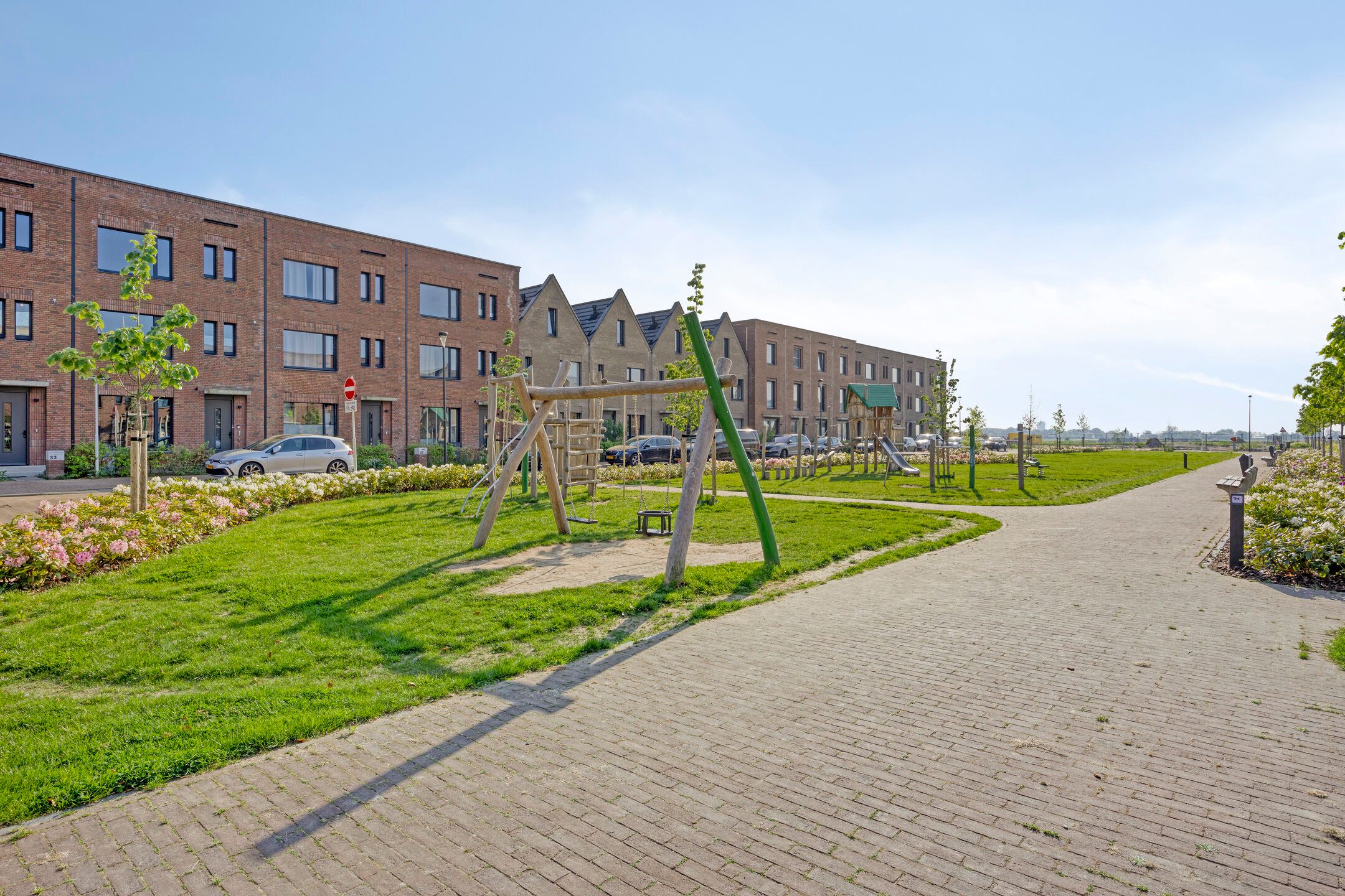 Foto 24 van Nederhemertstraat 15