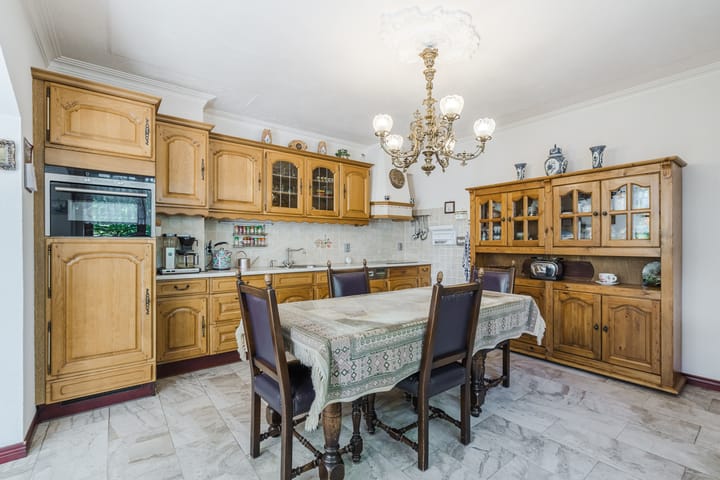 Foto 8 van van Veenweg 82