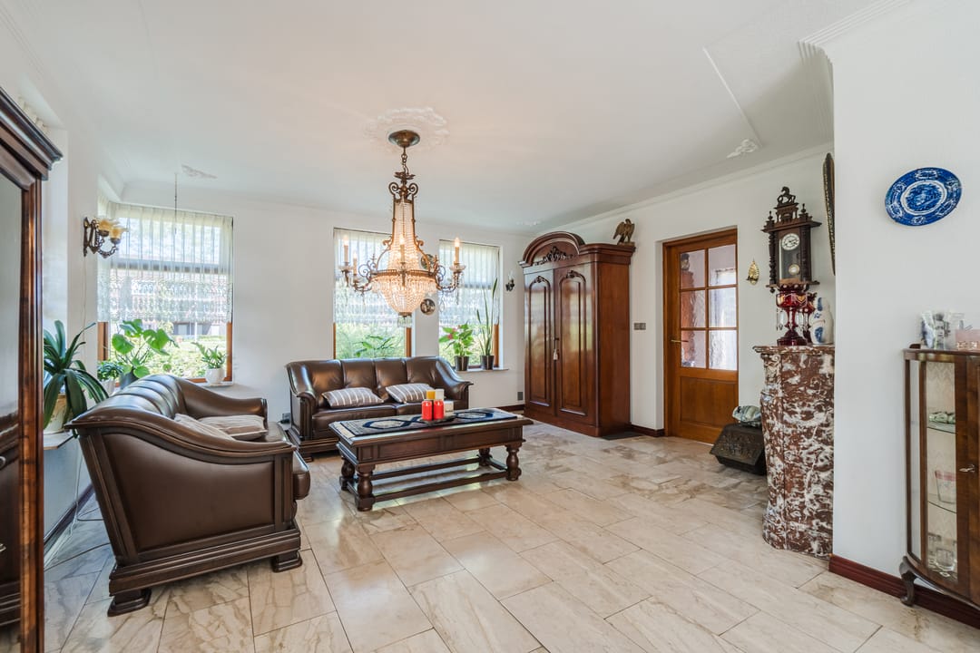 Foto 13 van van Veenweg 82